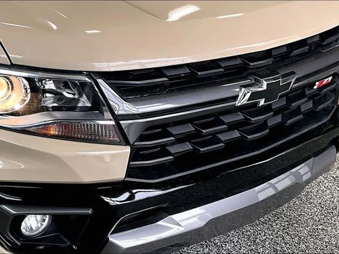 Used 2022 Chevrolet Colorado Z71 image 30
