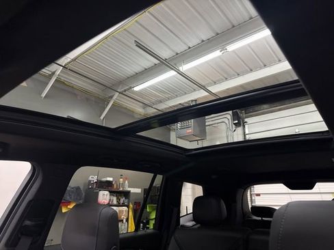 Certified 2022 Cadillac XT6 Premium Luxury w/ Technology Package image 22