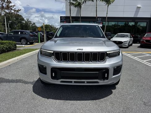 Used 2023 Jeep Grand Cherokee L Overland RWD image 8