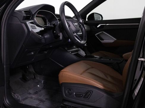 Used 2024 Audi Q3 2.0T Premium image 16