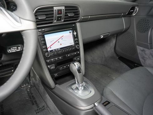 Used 2009 Porsche 911 Carrera RWD image 38
