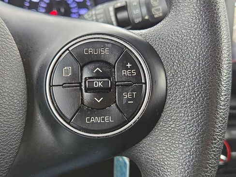 Used 2020 Kia Soul S image 20