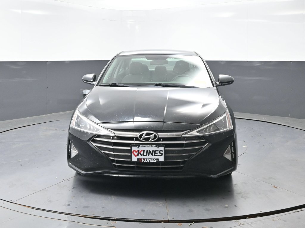 Used 2019 Hyundai Elantra SE FWD image 4