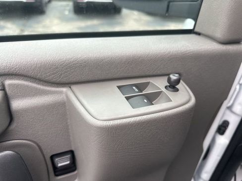 New 2025 Chevrolet Express 2500 w/ Safety Package image 13
