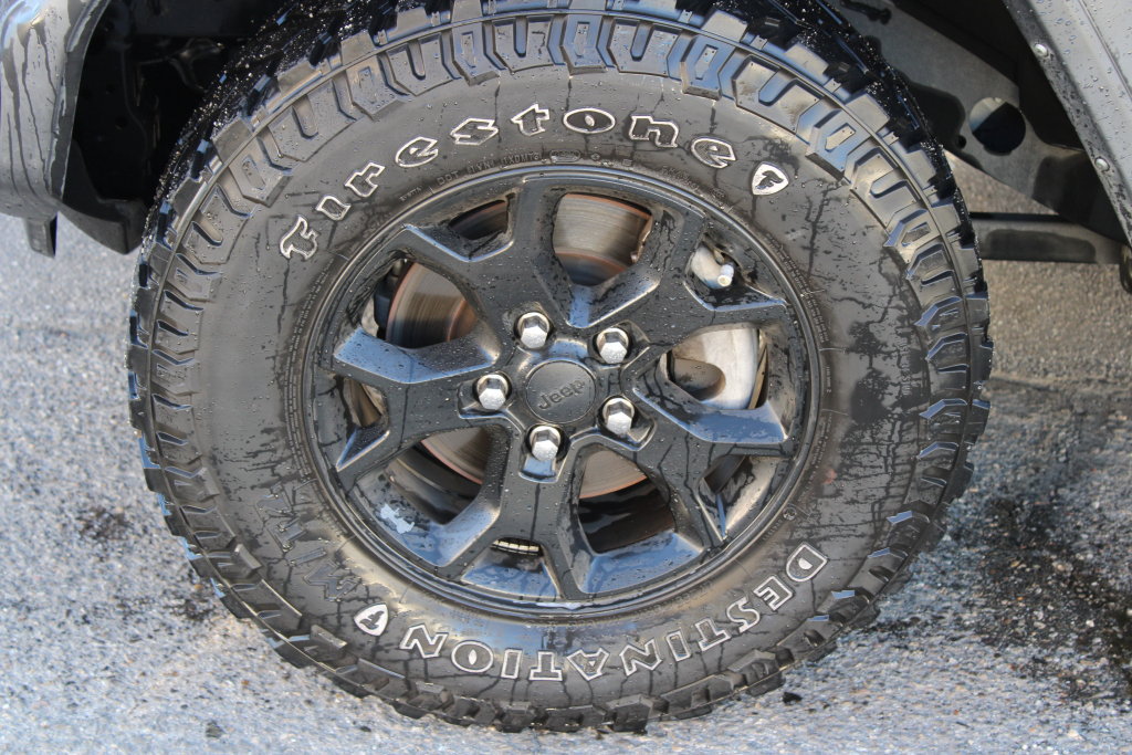 Used 2022 Jeep Wrangler Sport AWD/4WD image 8