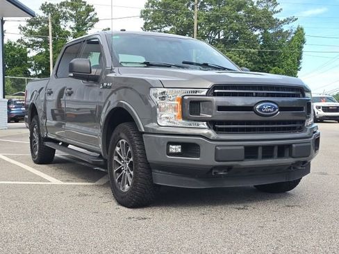 Used 2018 Ford F150 XLT w/ Equipment Group 301A Mid AWD/4WD image 7