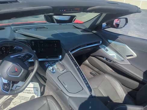 Certified 2024 Chevrolet Corvette Stingray Preferred Conv w/ Z51 Performance Package RWD image 27