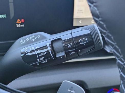 New 2026 Kia Carnival SX w/ SX Dark Edition Package image 32