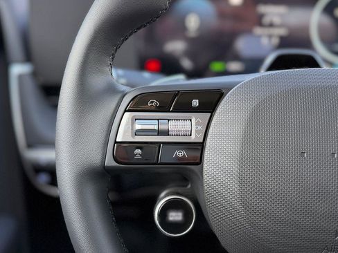 New 2026 Hyundai Ioniq 5 SEL image 9