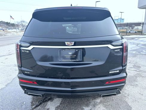 Used 2022 Cadillac XT6 Sport w/ Platinum Package AWD/4WD image 13