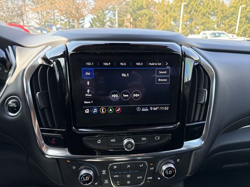 Used 2021 Chevrolet Traverse Premier w/ Redline Edition image 23