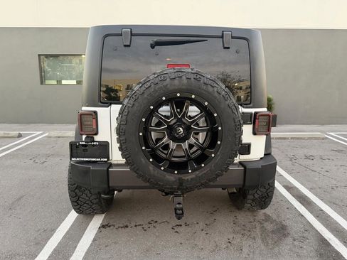 Used 2016 Jeep Wrangler Unlimited Sport AWD/4WD image 5