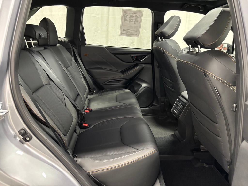 Used 2025 Subaru Forester Wilderness AWD/4WD image 59