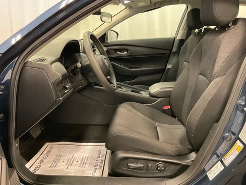 Used 2024 Honda Accord EX image 7