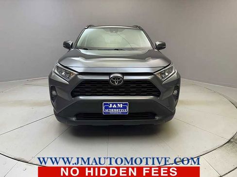 Used 2020 Toyota RAV4 XLE image 8