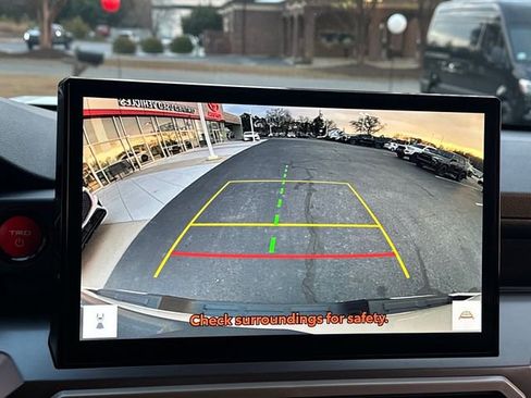 Used 2024 Toyota Tacoma TRD Sport image 21