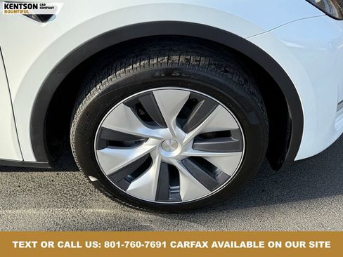 Used 2024 Tesla Model Y Long Range image 16