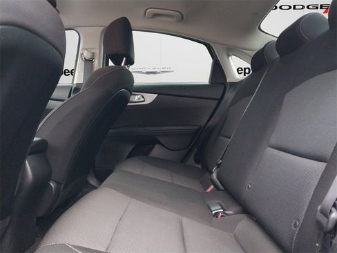 Used 2023 Kia Forte LX image 11