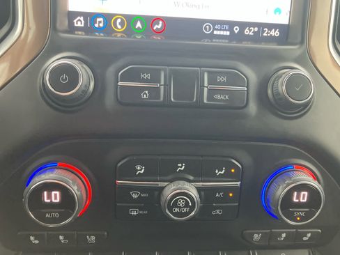 Used 2022 Chevrolet Silverado 3500 High Country w/ Z71 Off-Road Package image 32