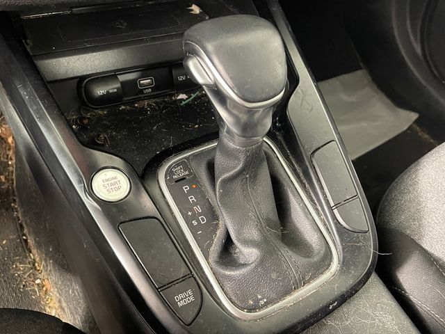 Used 2020 Kia Soul GT-Line w/ GT 2.0L Power Sunroof Package FWD image 9