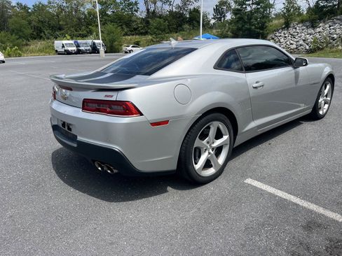 Used 2015 Chevrolet Camaro SS w/ RS Package RWD image 7