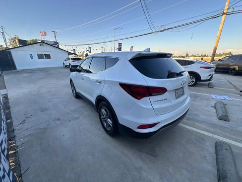 Used 2017 Hyundai Santa Fe Sport FWD image 7