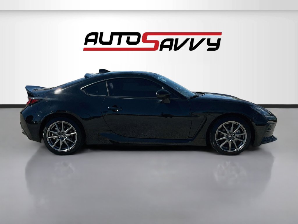 Used 2025 Toyota GR86 Premium w/ Performance Package RWD image 8