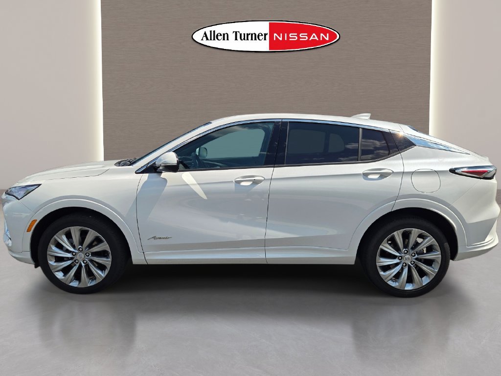 Used 2025 Buick Envista Avenir FWD image 10