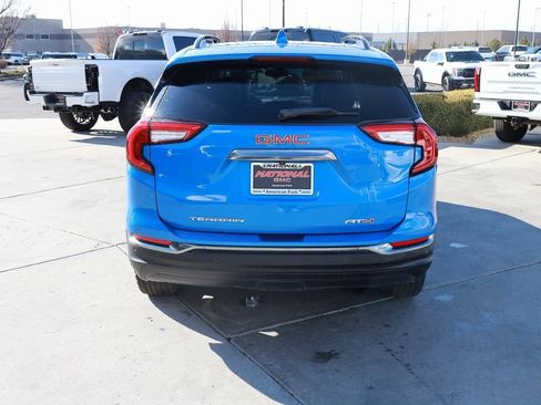 Used 2024 GMC Terrain AT4 w/ Infotainment Package II image 5