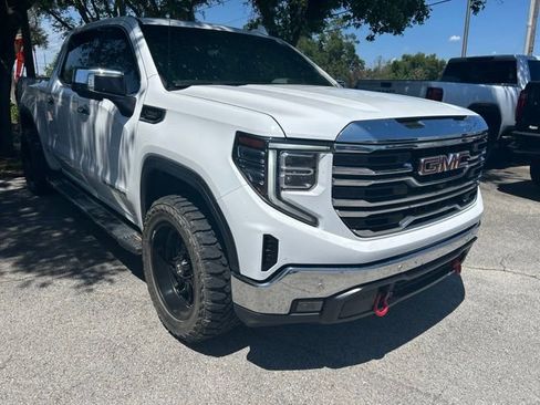 Used 2023 GMC Sierra 1500 SLT w/ SLT Premium Plus Package AWD/4WD image 2