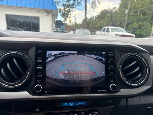 Used 2022 Toyota Tacoma TRD Sport w/ Technology Package RWD image 26
