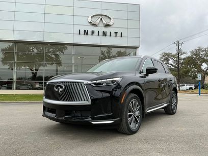 New 2026 INFINITI QX60 Luxe w/ Family Package