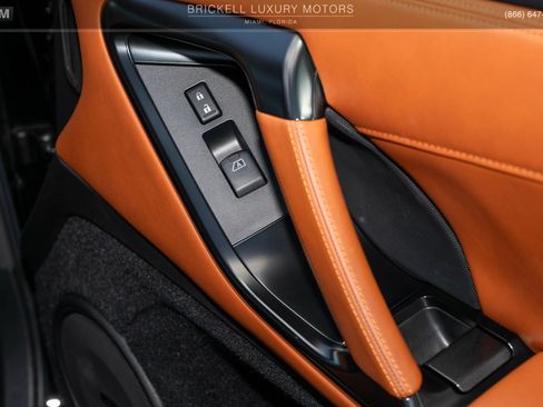 Used 2020 Nissan GT-R Premium w/ Premium Interior Package AWD/4WD image 62