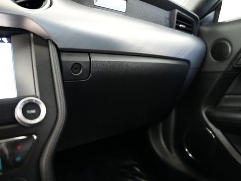 Used 2019 Ford Mustang Premium RWD image 37