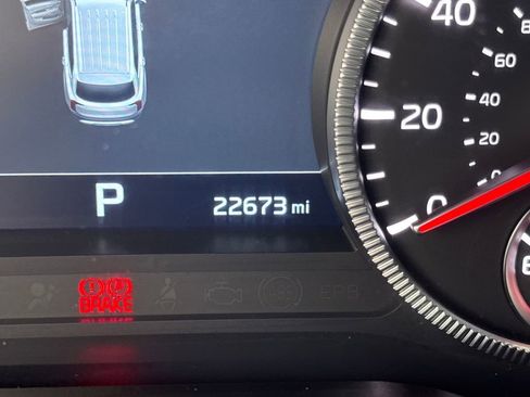 Used 2022 Kia Telluride SX w/ SX Prestige Package image 27