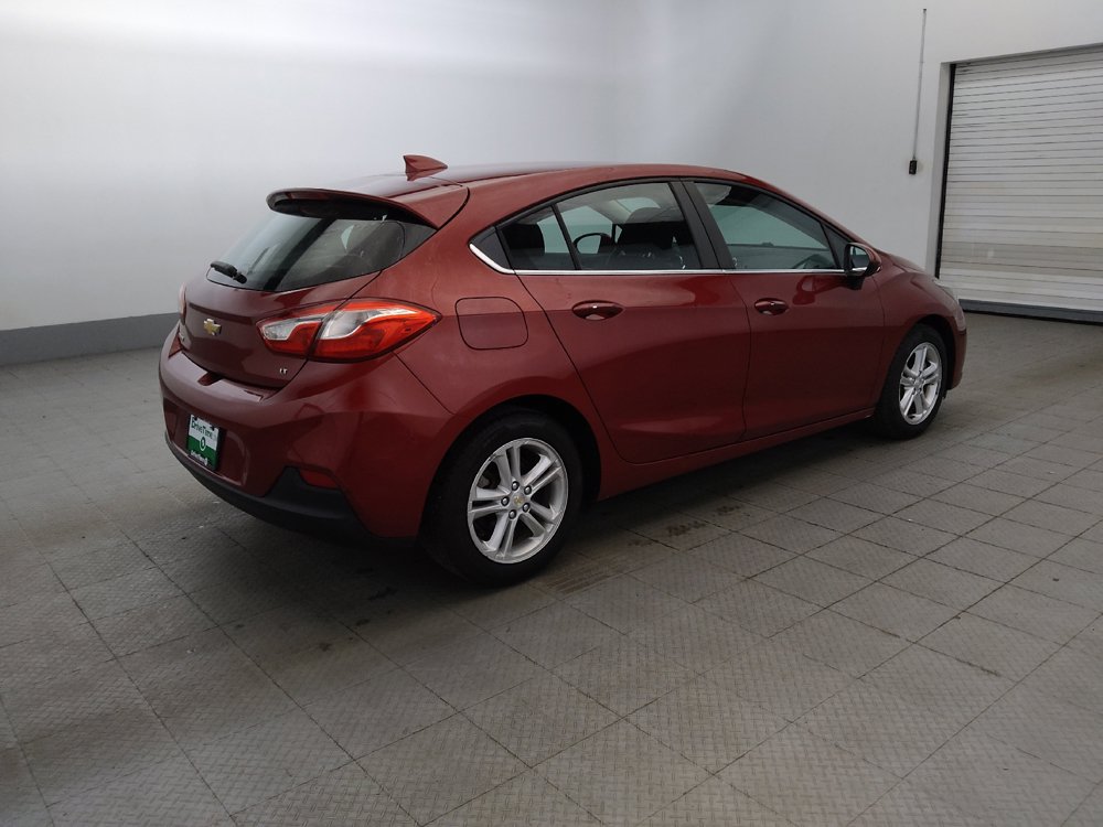 Used 2017 Chevrolet Cruze LT w/ Convenience Package FWD image 10