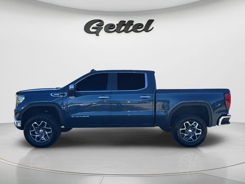 Used 2022 GMC Sierra 1500 SLT w/ SLT Premium Plus Package RWD image 8