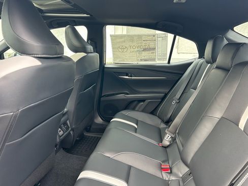 New 2026 Toyota Camry Hybrid image 12