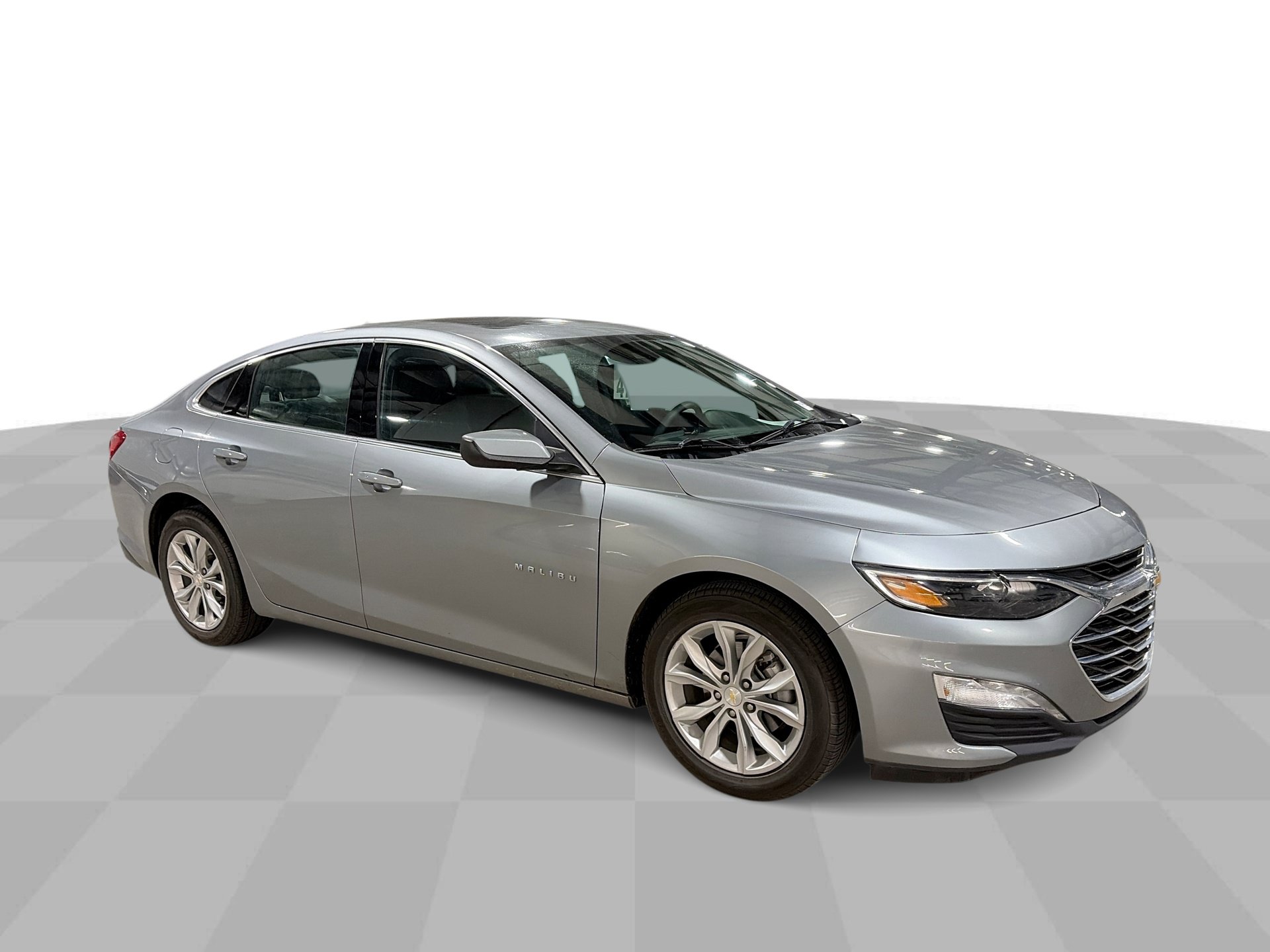 Used 2024 Chevrolet Malibu LT FWD image 2