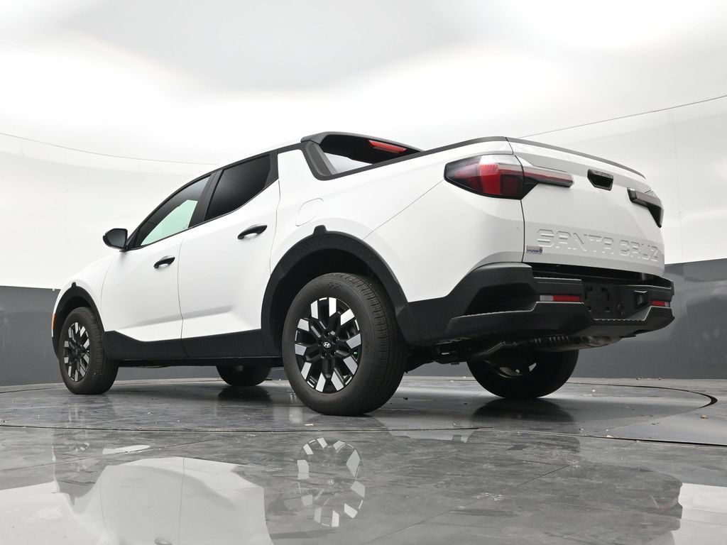 Used 2026 Hyundai Santa Cruz SE FWD image 22