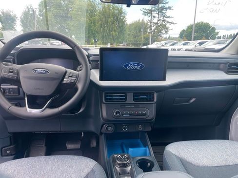 Used 2026 Ford Maverick XLT w/ Equipment Group 301A AWD/4WD image 9