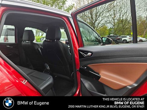 Used 2021 Volkswagen ID.4 Pro S image 14