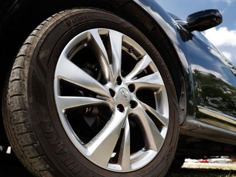 Used 2015 INFINITI QX60 FWD w/ Deluxe Touring Package image 31