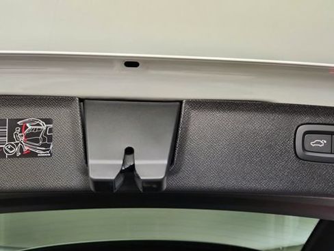 New 2026 Volvo XC90 T8 Ultra w/ Protection Package Premier AWD/4WD image 48