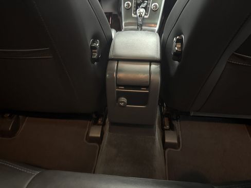 Used 2015 Volvo XC60 T5 AWD/4WD image 18