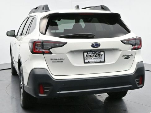 Used 2020 Subaru Outback Premium AWD/4WD image 6