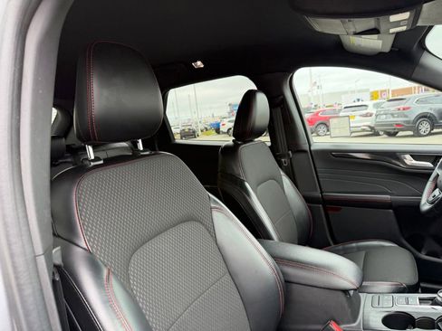 Used 2024 Ford Escape ST-Line FWD image 19