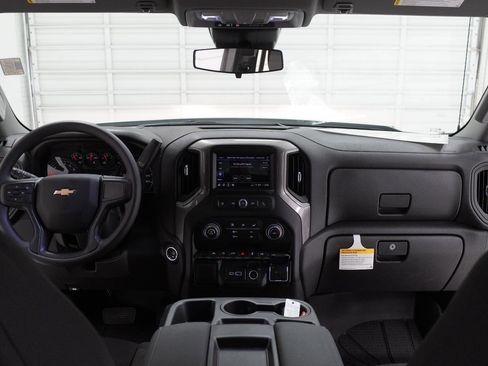 New 2026 Chevrolet Silverado 1500 Custom RWD image 29