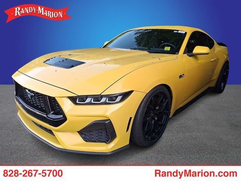 Used 2024 Ford Mustang GT RWD image 1