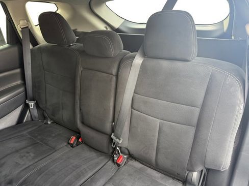 Used 2023 Nissan Murano S image 11